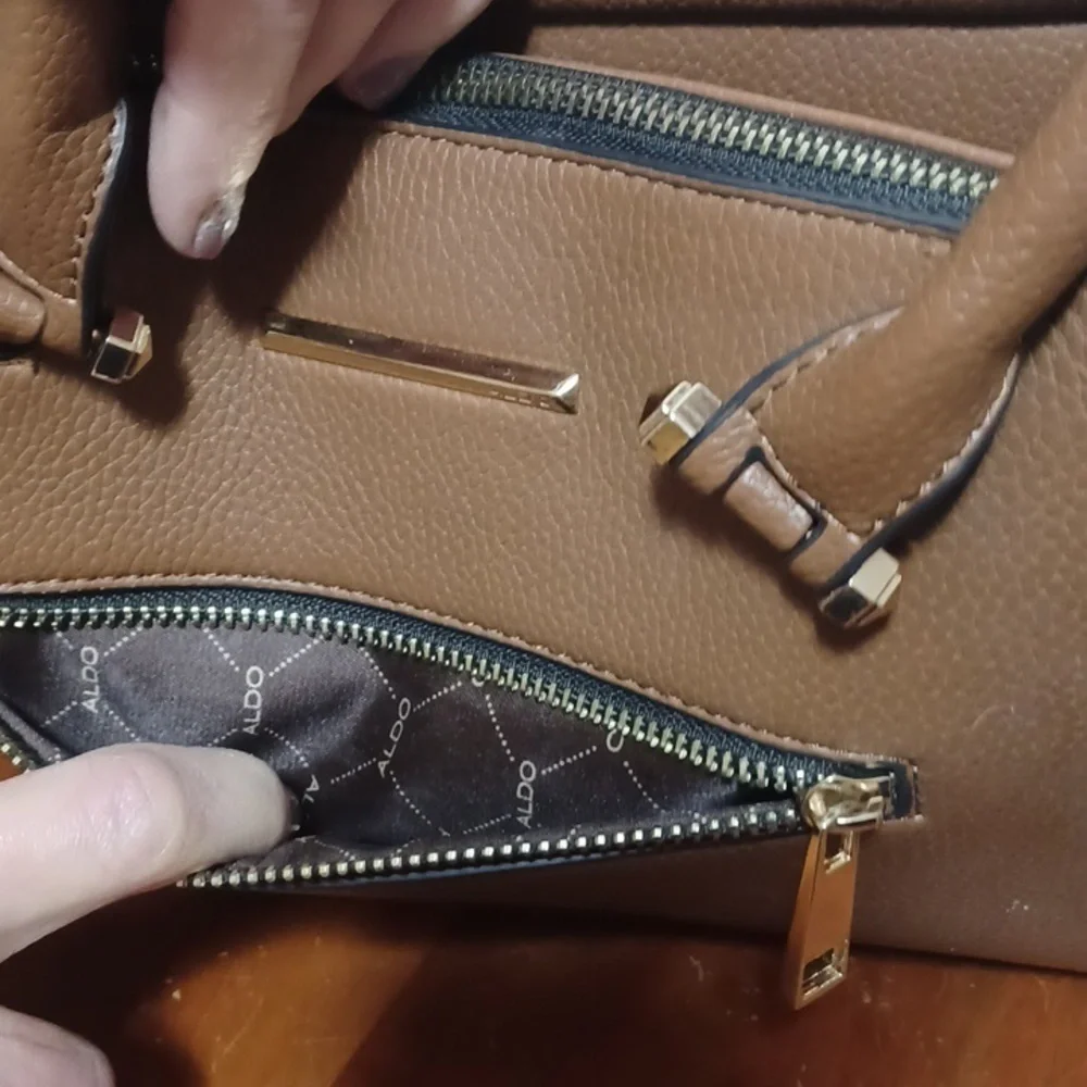 ALDO PURSE in a beautiful brown leather like material new 😍 👌
